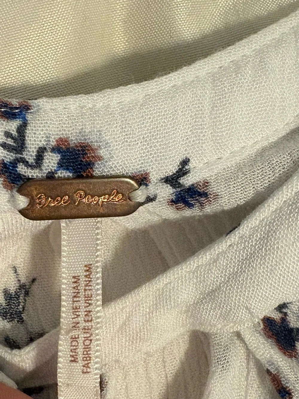 Free People White Floral Keyhole Tunic